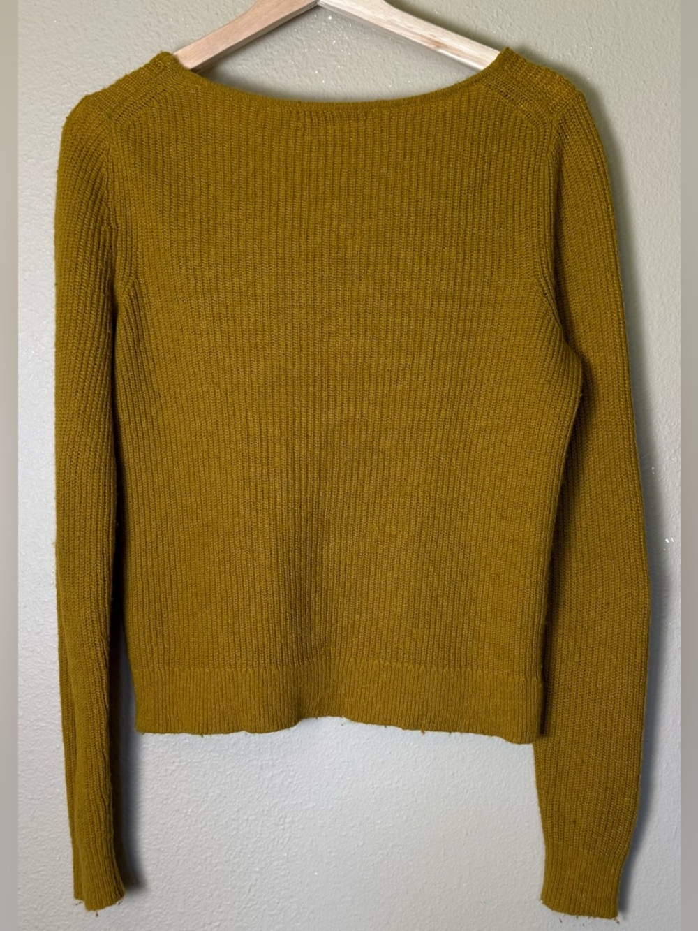 Boden Kelsey Fair Isle Trumpet V-neck Lace Trim
Sweater Size US 6 - Picture 4 of 8